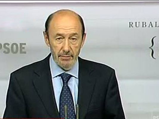  - Rubalcaba confirma que había hablado sobre el adelanto electoral con Rodríguez Zapatero