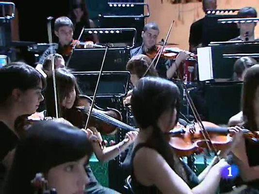 Telediario 1 - 'Cándido' de Voltaire