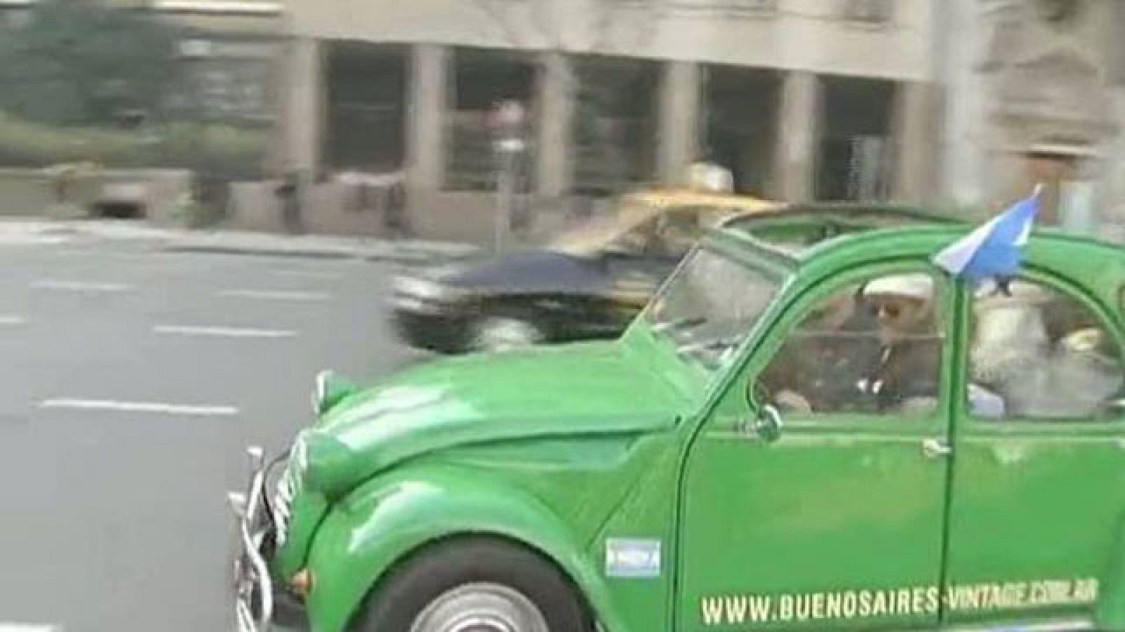 Buenos Aires a bordo de un Citroen