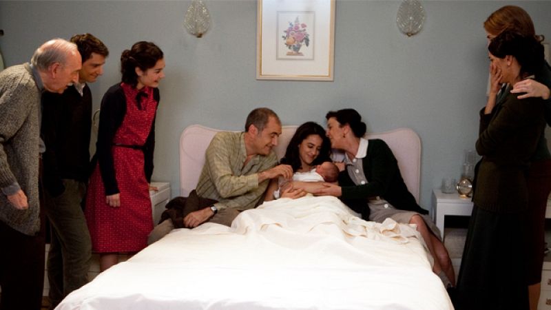 Amar - Chelo da a luz una preciosa niña