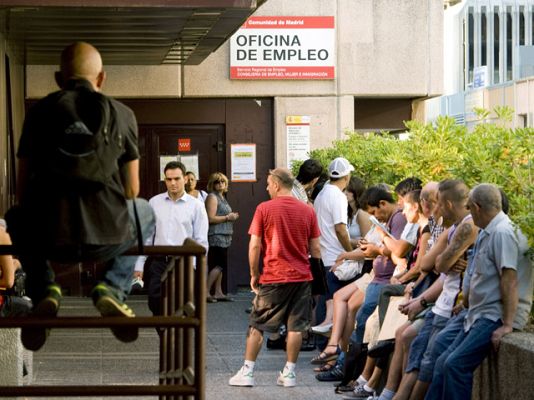 Informativo 24h - Cuarta bajada mensual del paro