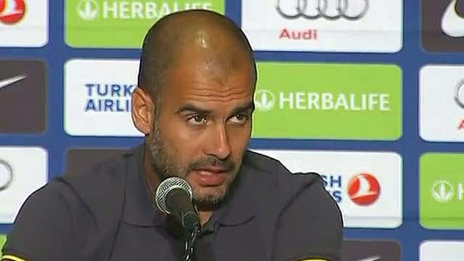 Pep, sobre Cesc: "Todos sabéis quién es el que falta"