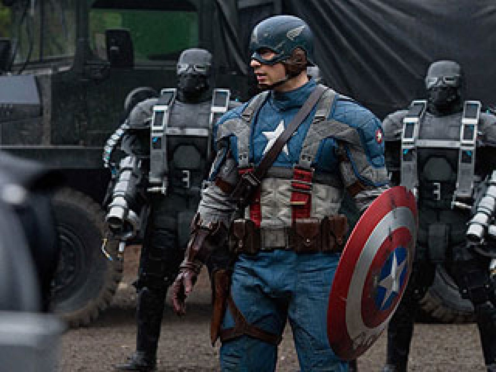 Capitán América: Espectacular secuencia de acción con el escudo