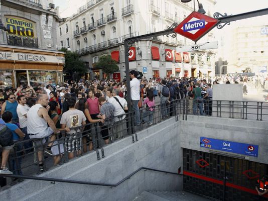 Telediario 1 - Telediario 2 en 4' - 02/08/11