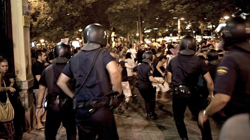 Telediario Matinal en cuatro minutos - 05/08/11 | Ver