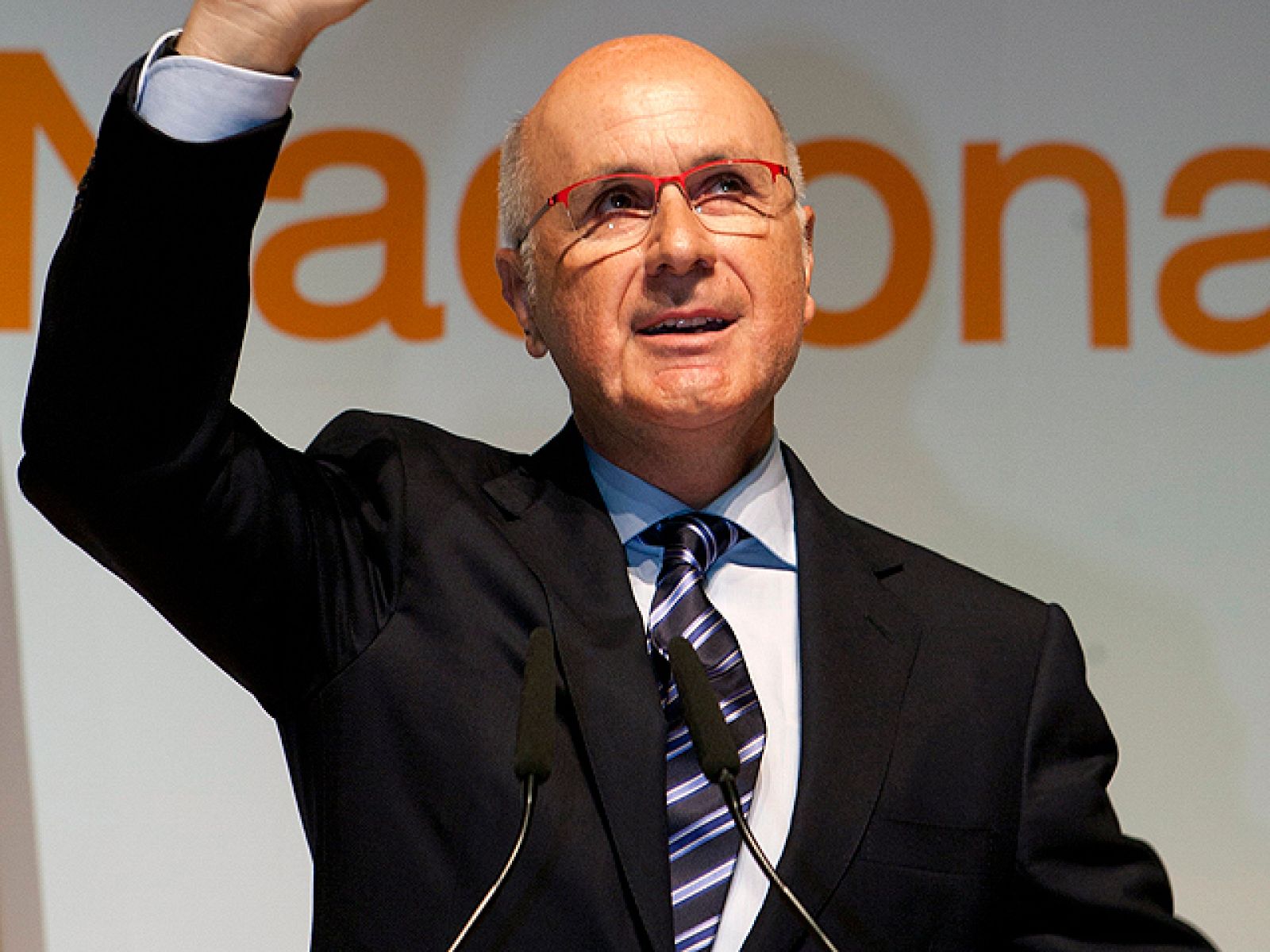 CiU y PP coinciden en pedir otro adelanto electoral - Informativo 24h | Ver