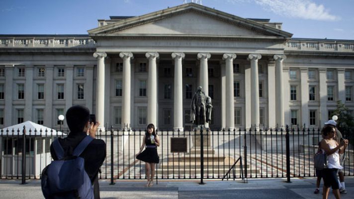 Telediario 1 - Telediario 2 en 4' - 06/08/11