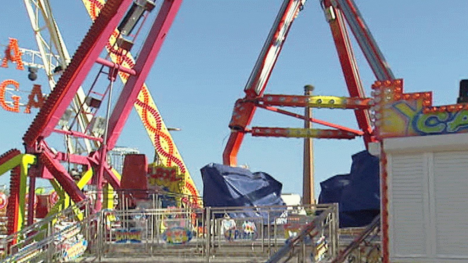 Villacañas suspende las fiestas por la muerte de tres jóvenes en atracción feria