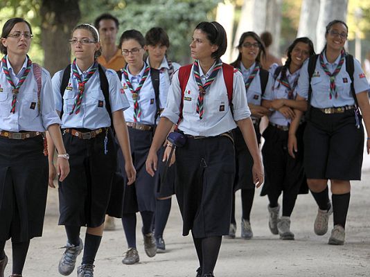 Telediario 1 - Peregrinos de todo el mundo llegan a España para celebrar la Jornada Mundial de la Juventud