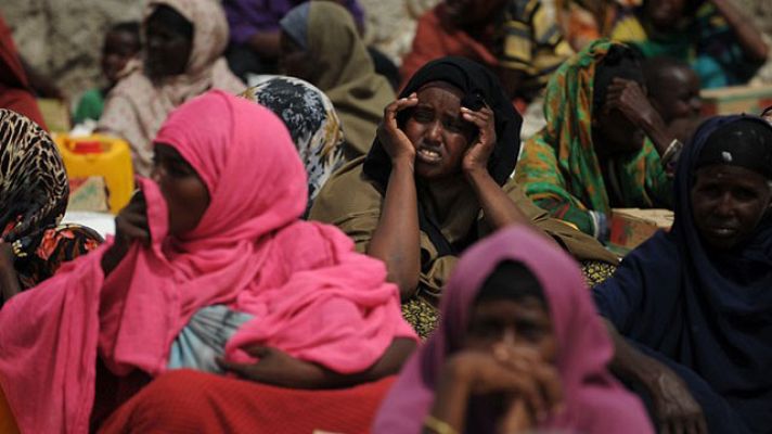 Telediario 1 - Telediario 2 en 4' - 14/08/11