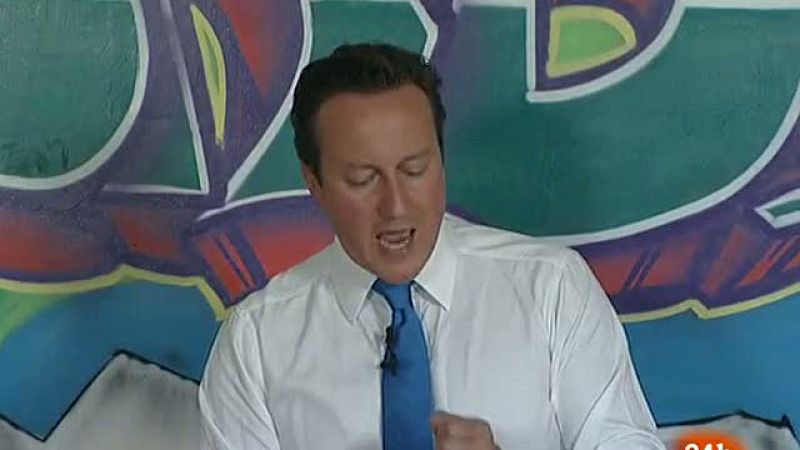 Cameron revisará sus políticas para enmendar a la sociedad británica
