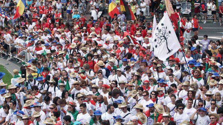 Telediario 1 - Los peregrinos esperan al Papa