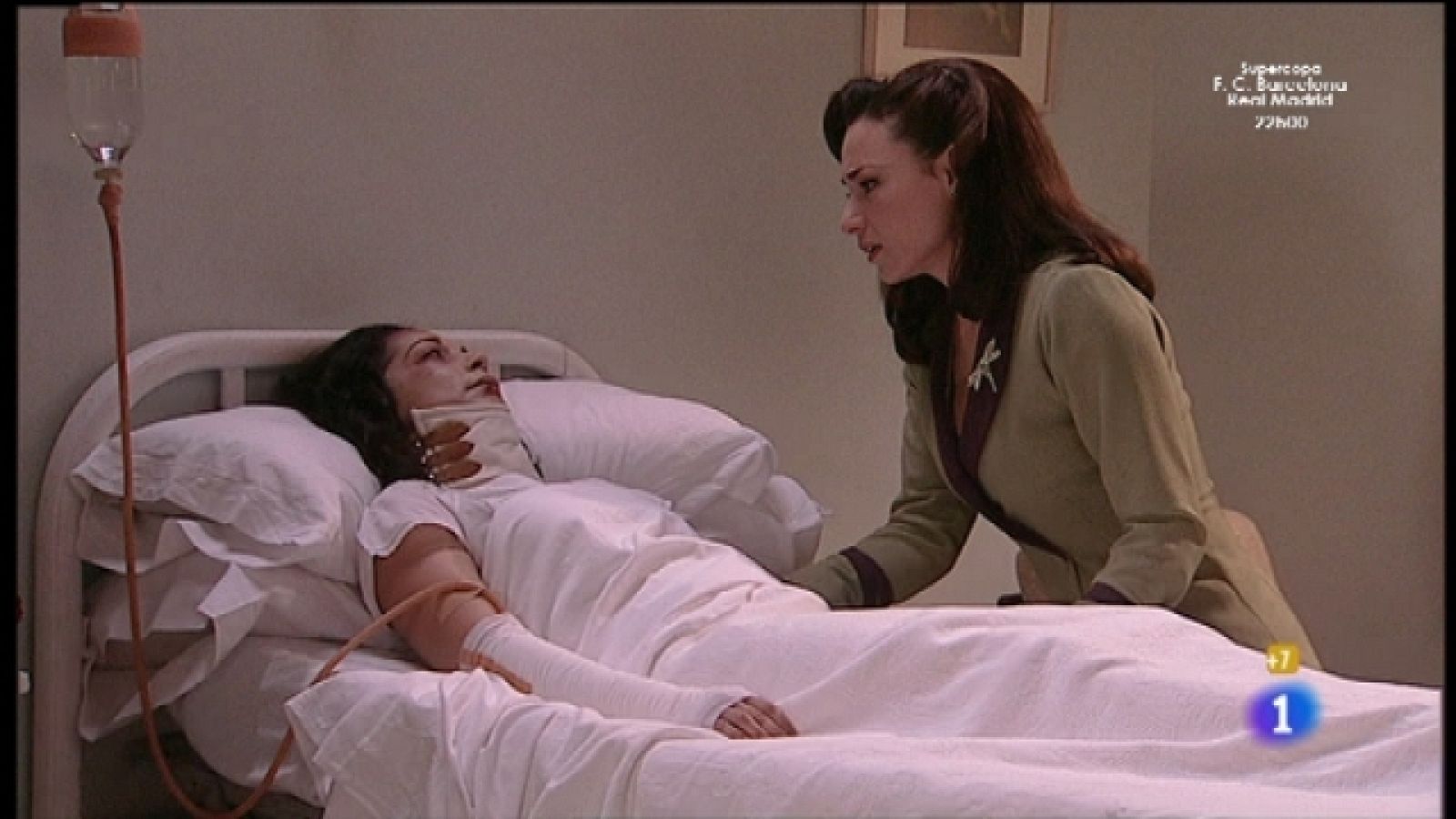 Amar en tiempos revueltos - T6 - Capítulo 249 - Asunción recibe una carta de despido - Ver ahora