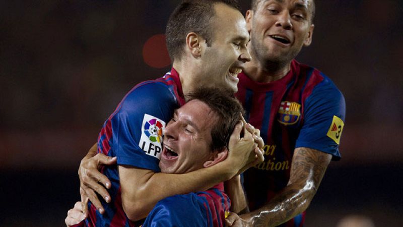 Messi marca el segundo (2-1)