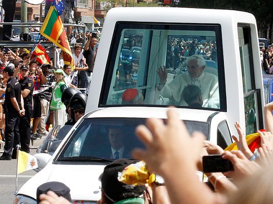 Informativo 24h - El papa llega a Madrid para la JMJ