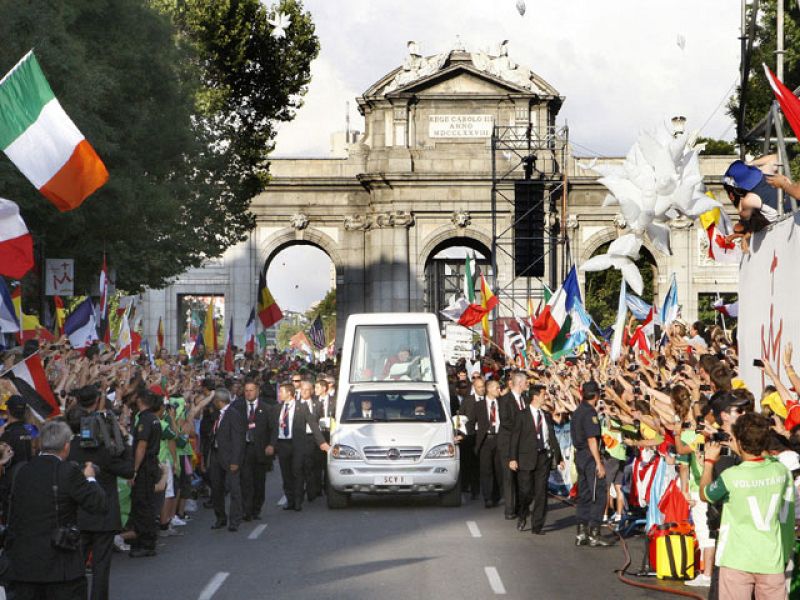 Telediario 2 en cuatro minutos - 18/08/11