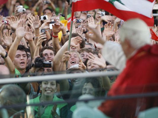 Telediario 1 - Espera para ver al Papa