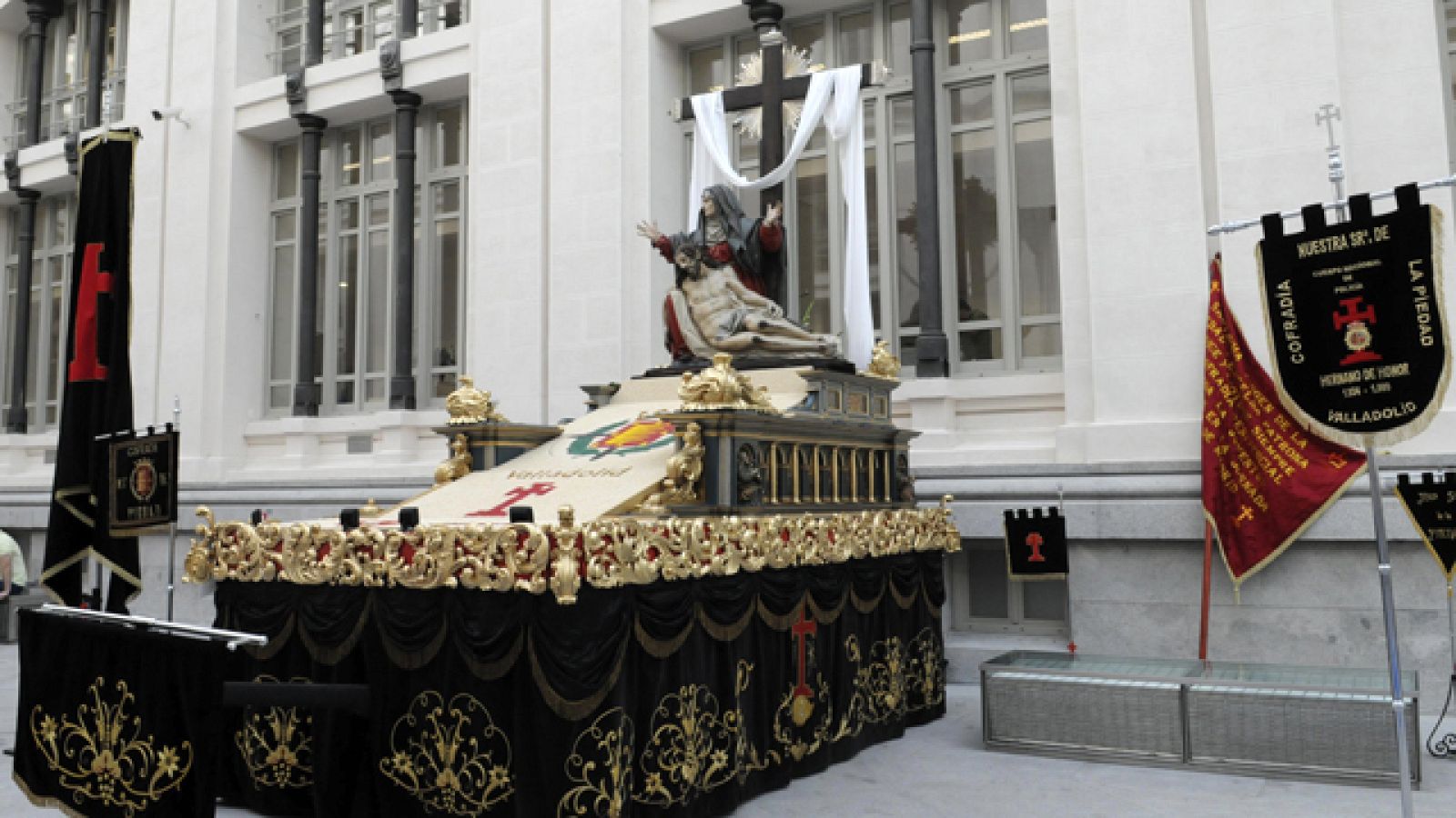 Via Crucis con obras maestras de la imaginería española