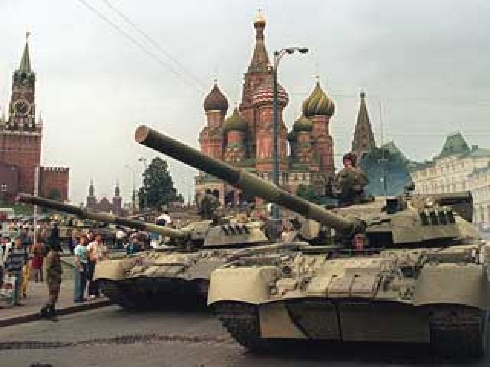 Un golpe militar del aparato comunista derriba a Gorbachov