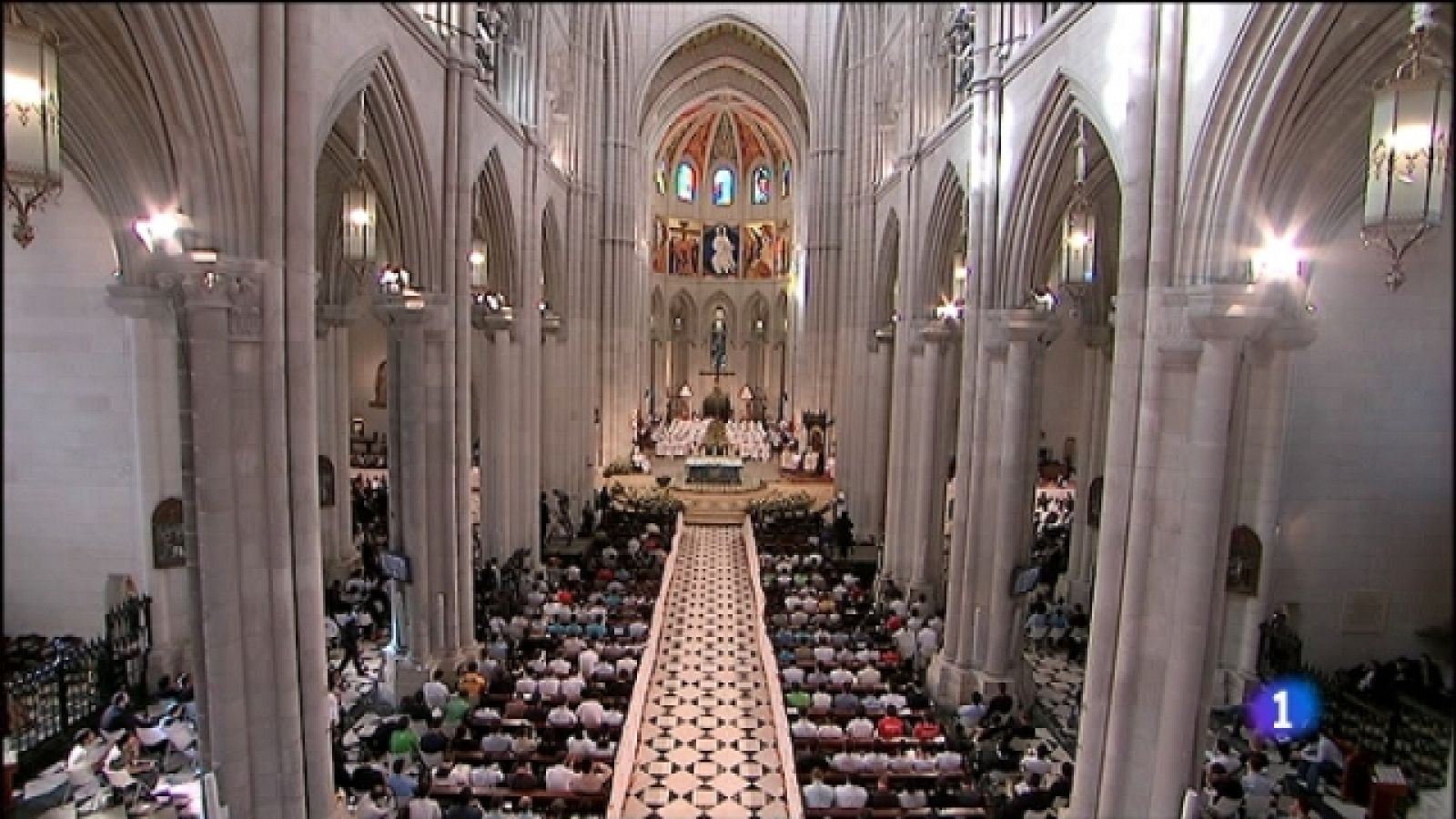 El día del señor - Especial visita S.S. el Papa Benedicto XVI - Misa desde la catedral de la Almudena - 20/08/11 - Ver ahora