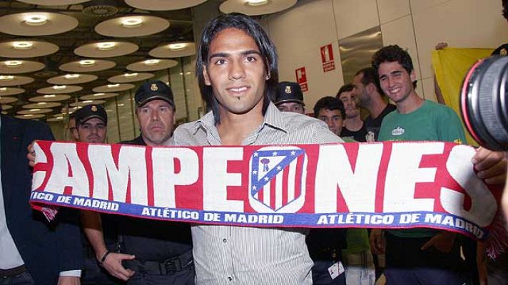 Telediario 1 - Agüero es el listón de Falcao