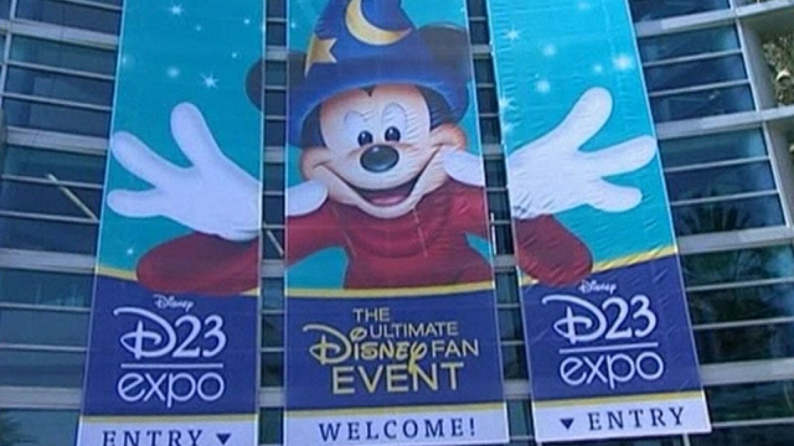 Mickey Mouse da la bienvenida a una feria dedicada a los amantes de Disney