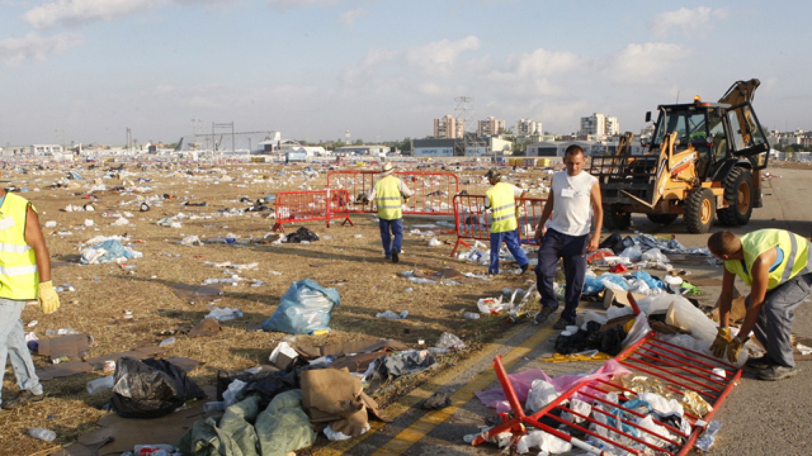Limpieza y apertura son la prioridad de Cuatro Vientos