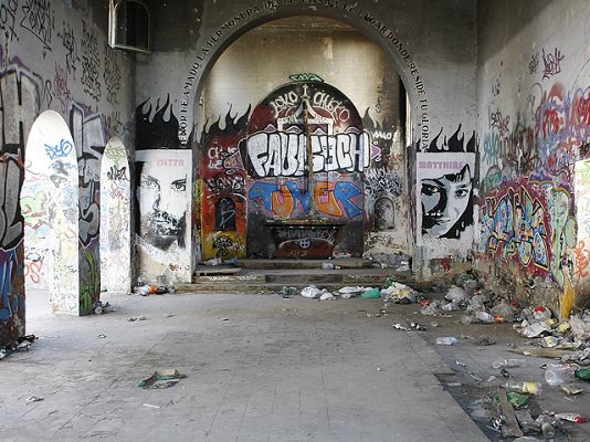 Telediario 1 - Fallecidos tras beber estramonio