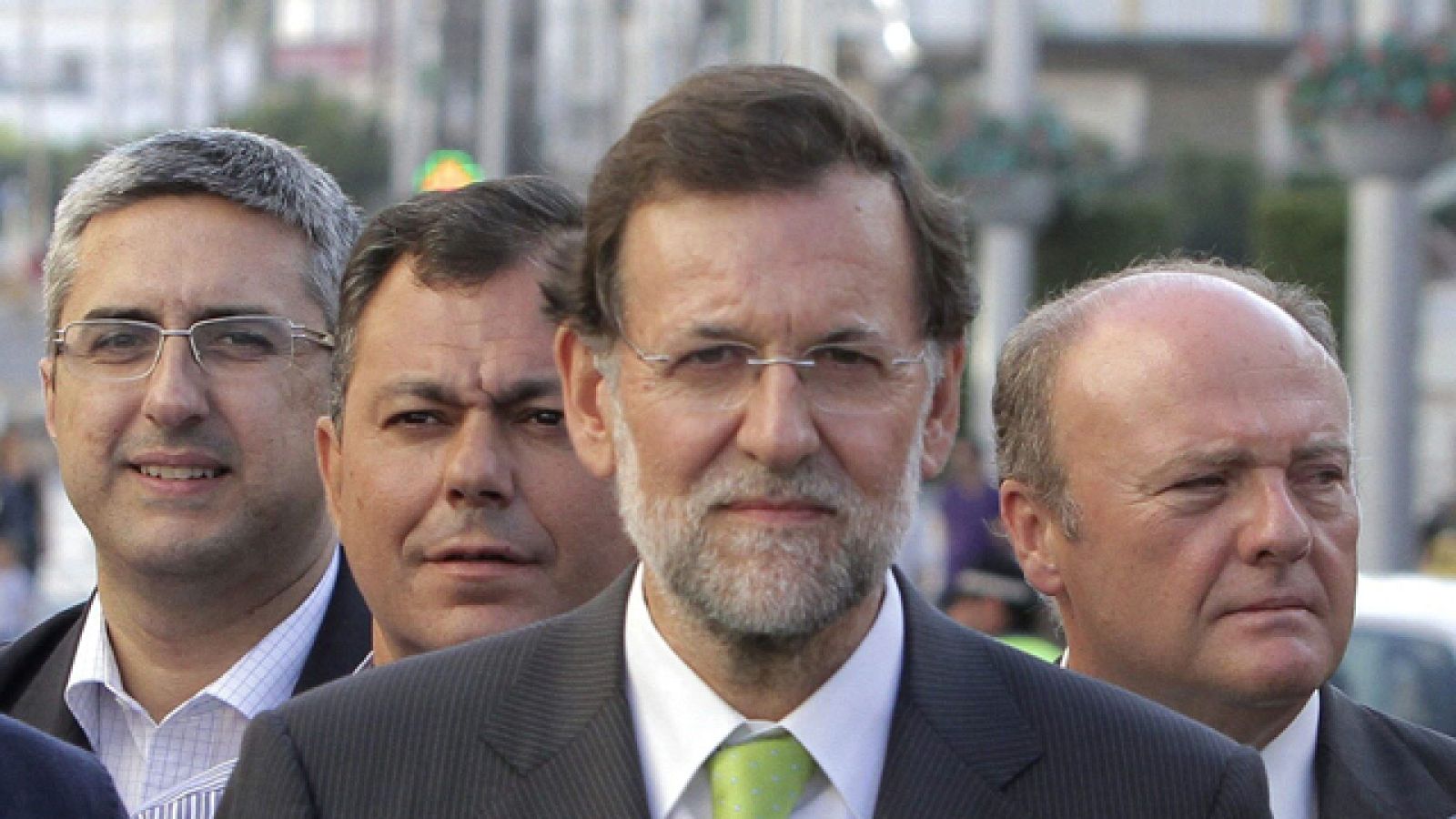 Rajoy apoya la reforma de la Constitución