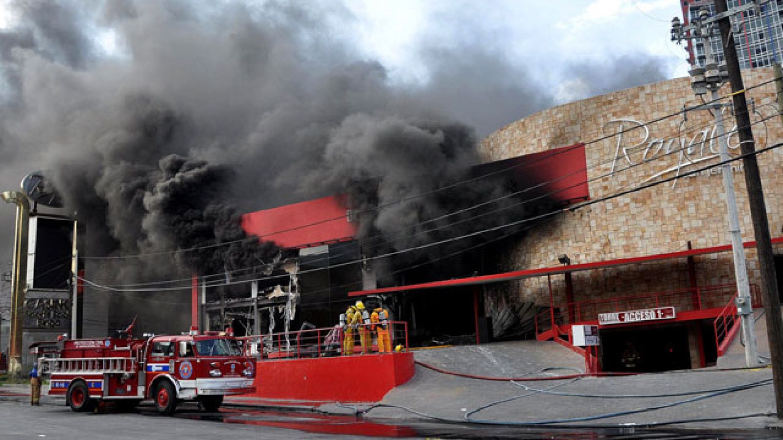 53 muertos en un ataque a un casino de la ciudad mexicana de Monterrey | Ver