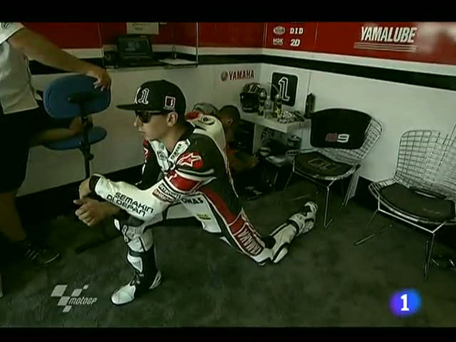 Mal comienzo para Lorenzo en Indianápolis | Ver