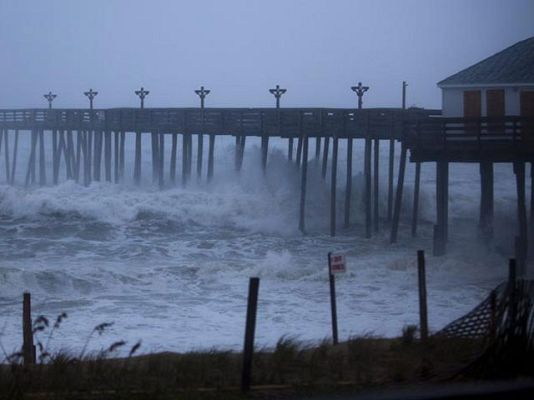 Telediario 1 - Telediario 2 en 4' - 27/08/11