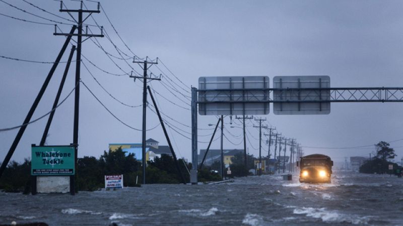 Telediario matinal en cuatro minutos- 28/08/11