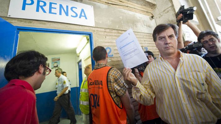 Telediario 1 - Radios protestan contra el canon