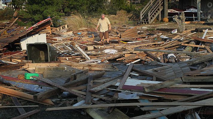 Telediario 1 - Telediario Matinal en 4' - 29/08/11