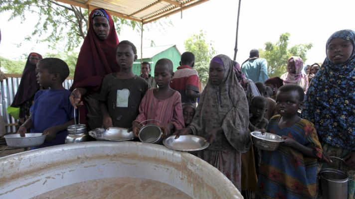 Telediario 1 - Somalia necesitada de cooperación