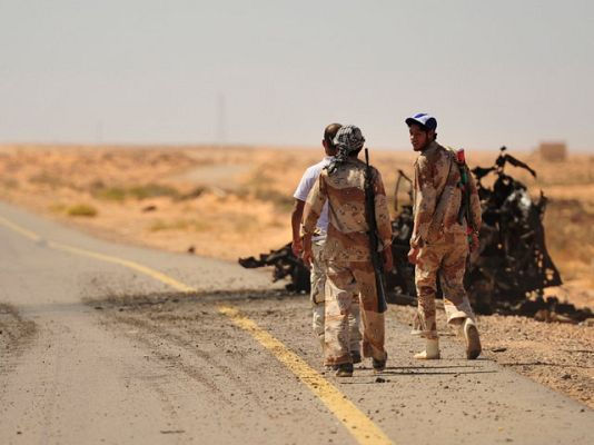 Informativo 24h - Los rebeldes libios consideran un acto de agresión que Argelia acoga a los Gadafi