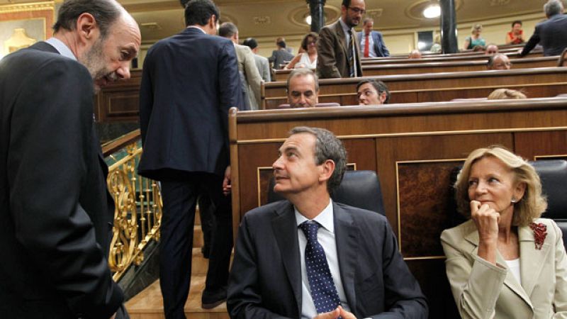 Telediario 2 en cuatro minutos - 30/08/11