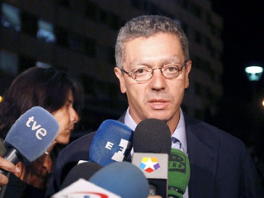 Informativo 24h - El alcalde de Madrid se muestra optimista con la evolución de Manuel Cobo