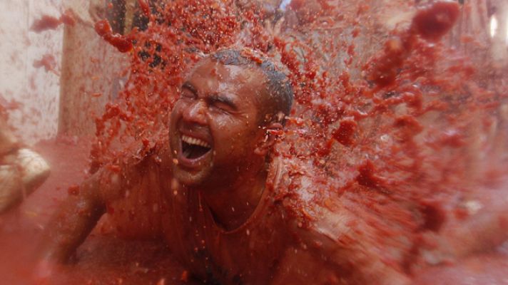 Telediario 1 - Tomatina en Buñol