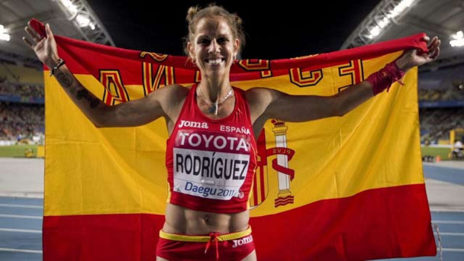 Natalia Rodríguez ha logrado la primera medalla para el atletismo español en los mundiales de Daegu, en Corea. La atleta tarraconense ha quedado tercera en la final de 1.500 metros por detrás de la estadounidense  Simpson y la británica England