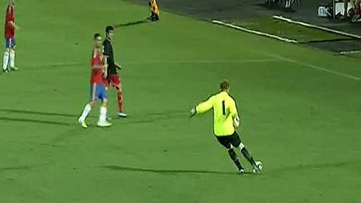  - Gol absurdo de España en propia puerta
