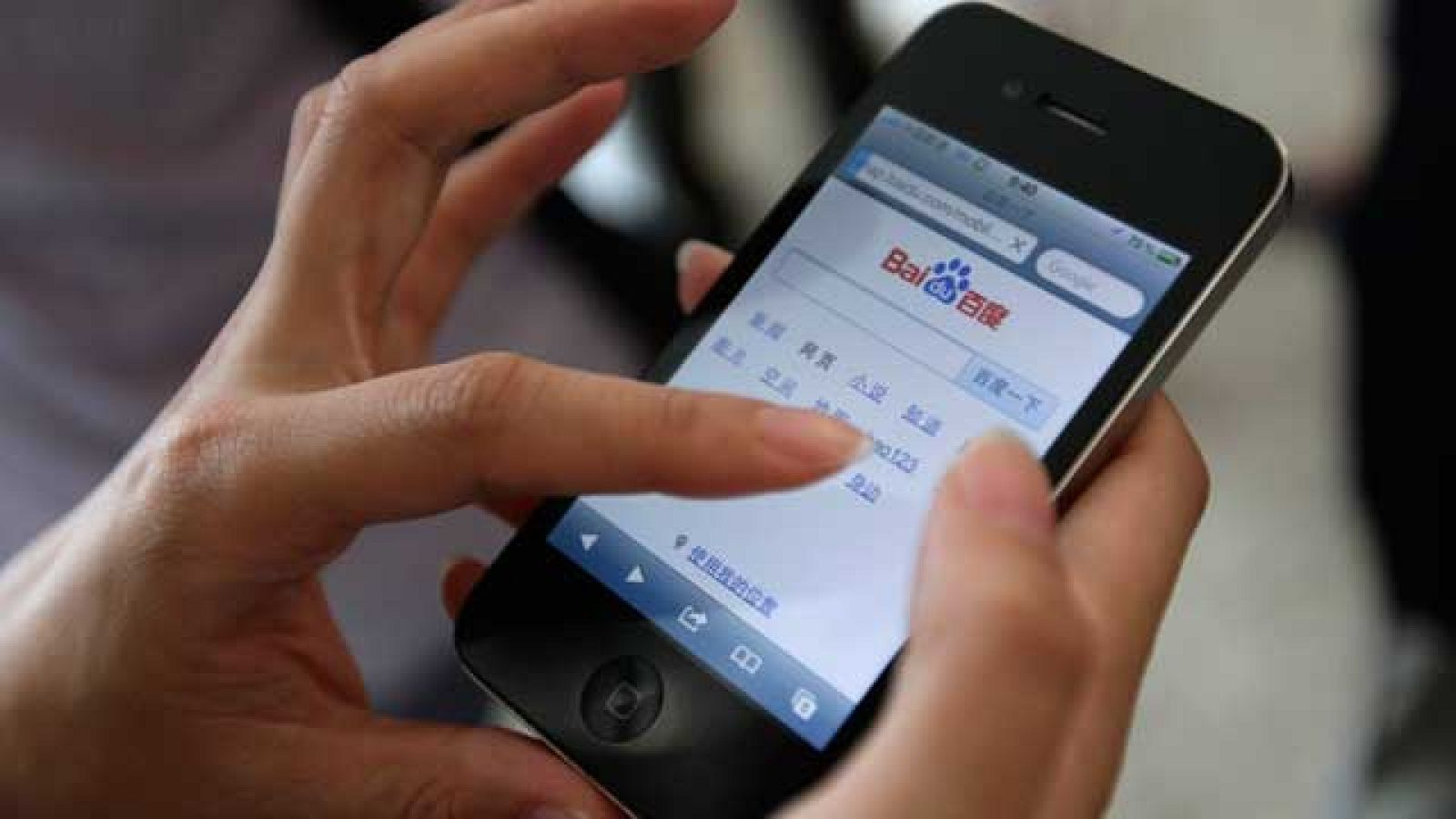 Un empleado de la empresa Apple ha perdido un prototipo de su último teléfono móvil