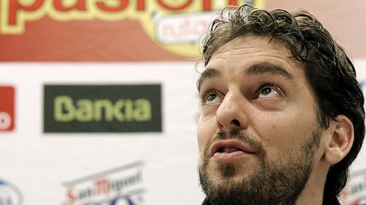Telediario 1 - Pau Gasol vuelve a mirar para arriba