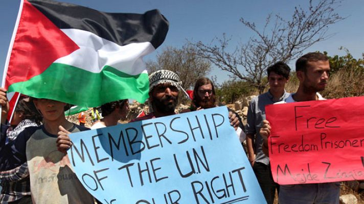 Telediario 1 - Telediario 2 en 4' - 03/09/11