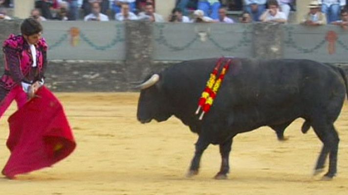 Telediario 1 - Corrida de Goyesca