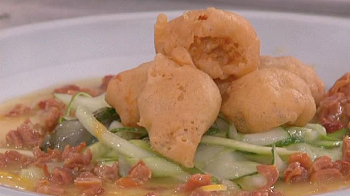 RTVE Cocina - Buñuelos de pollo en salsa de limón