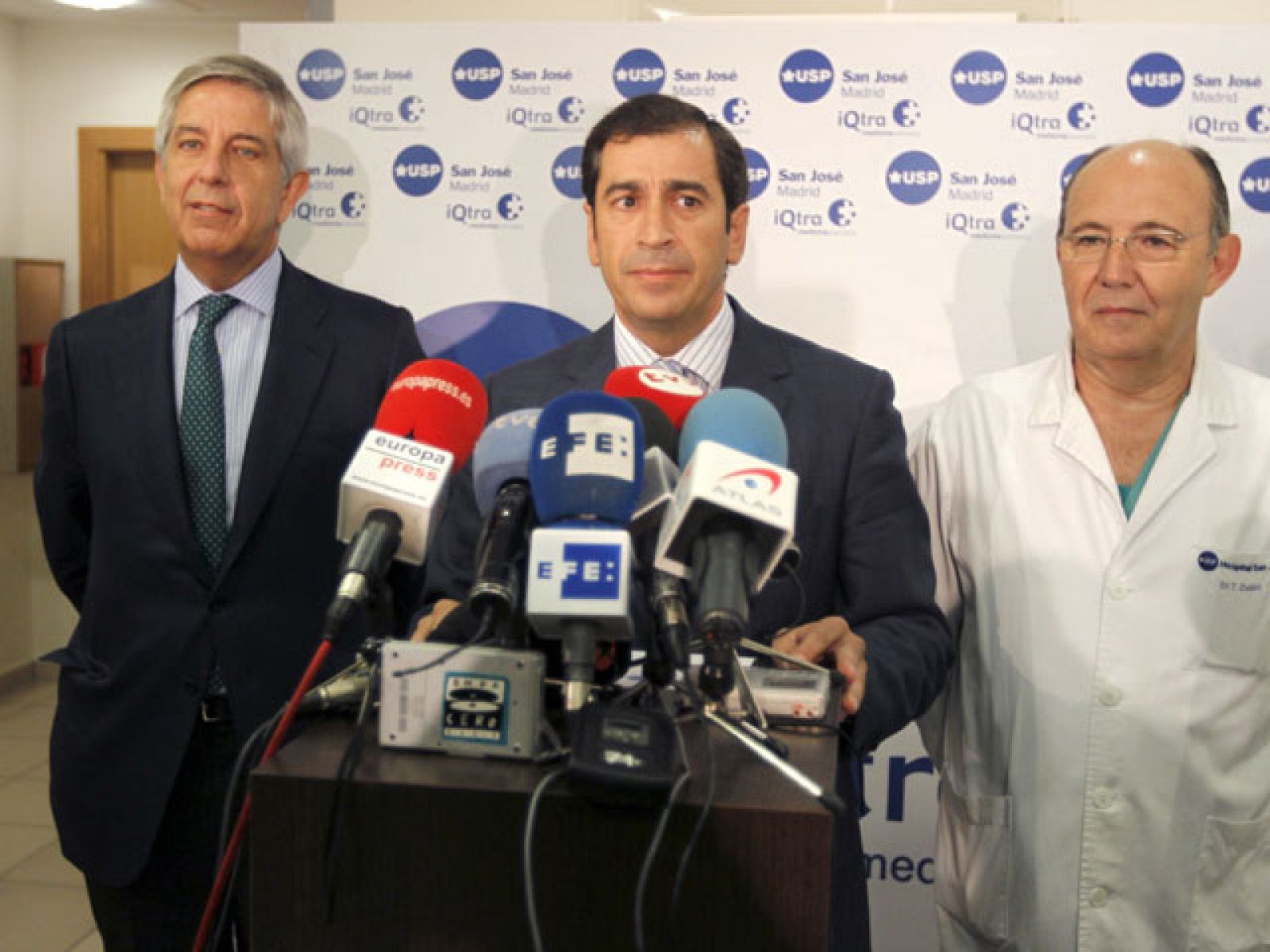 El rey se recupera en el Palacio de la Zarzuela después de la operación del tendón de Aquiles.