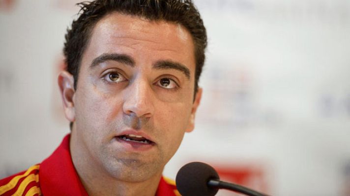 Telediario 1 - Xavi: "Hablo mucho con Íker"
