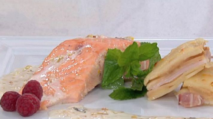 RTVE Cocina - Salmón con salsa blanca con manzana